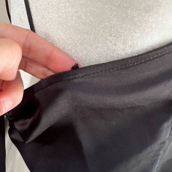 NWT Express Black satin top Crop top size small - Picture 3 of 8